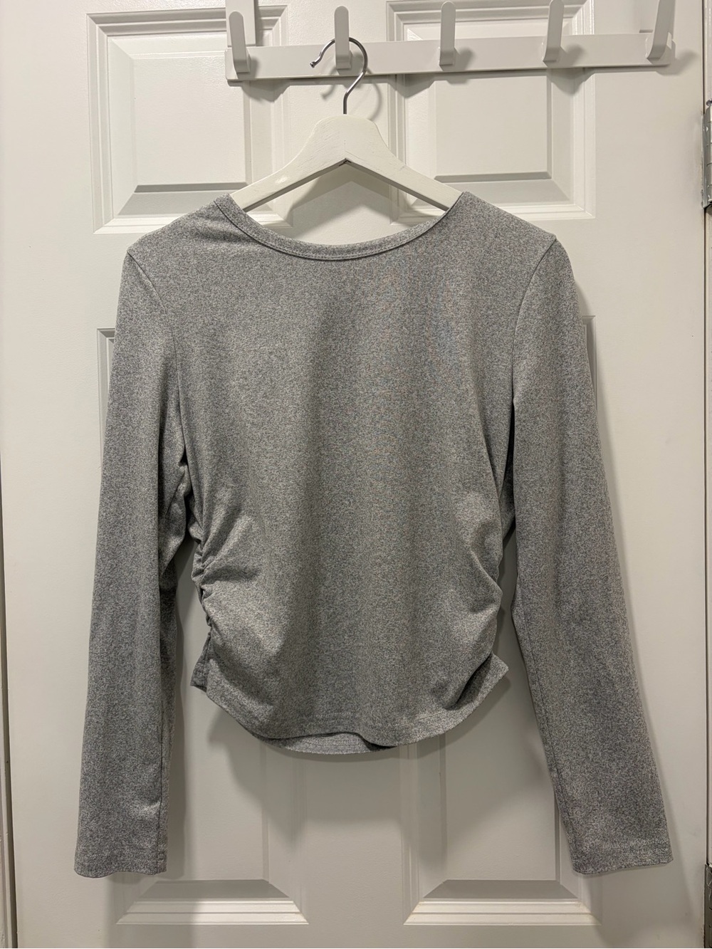 Women's Long-Sleeve Ruched Side Top - Grey